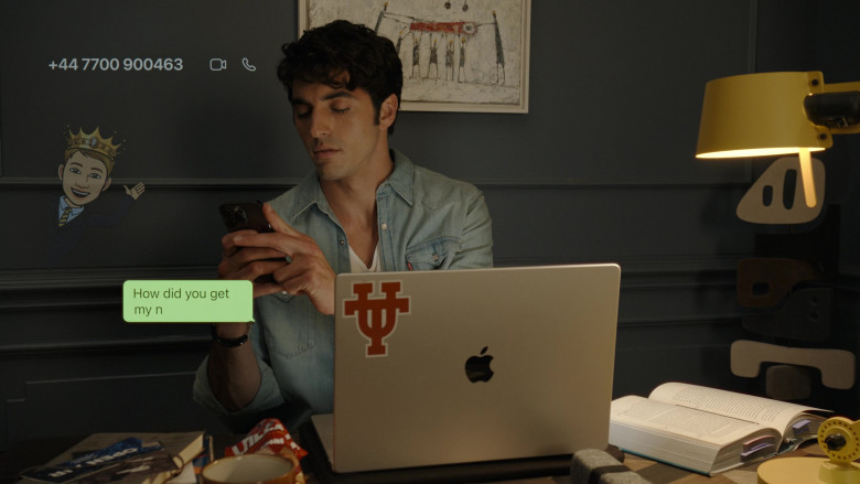 Apple MacBook Pro Laptop Used by Taylor Zakhar Perez as Alex Claremont-Diaz in Red, White & Royal Blue (2023) - 388819