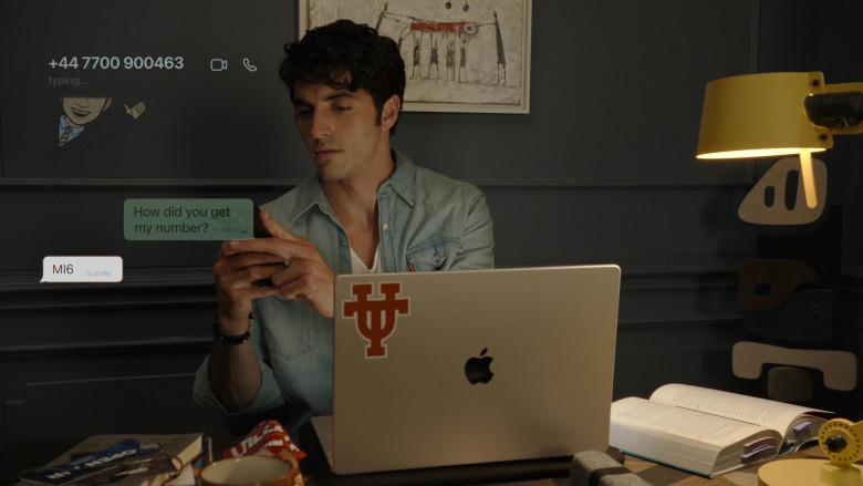 Apple MacBook Pro Laptop Used by Taylor Zakhar Perez as Alex Claremont-Diaz in Red, White & Royal Blue (2023) - 388822