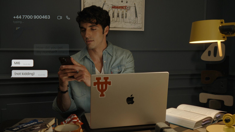 Apple MacBook Pro Laptop Used by Taylor Zakhar Perez as Alex Claremont-Diaz in Red, White & Royal Blue (2023) - 388823