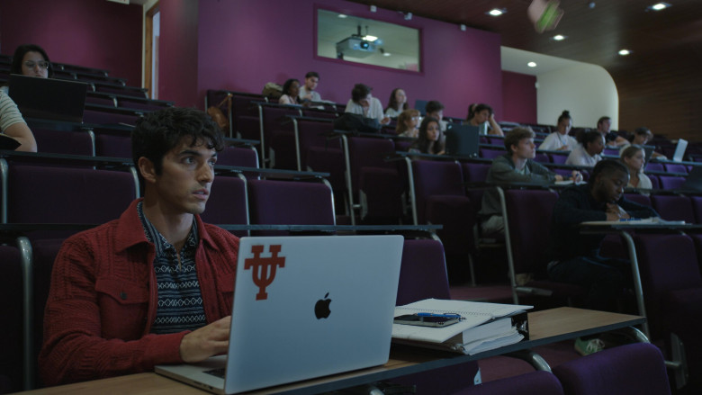 Apple MacBook Pro Laptop Used by Taylor Zakhar Perez as Alex Claremont-Diaz in Red, White & Royal Blue (2023) - 388828