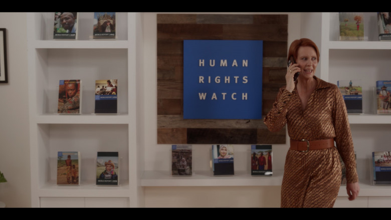 Human Rights Watch in And Just Like That... S02E09 "There Goes the Neighbourhood" (2023) - 388590