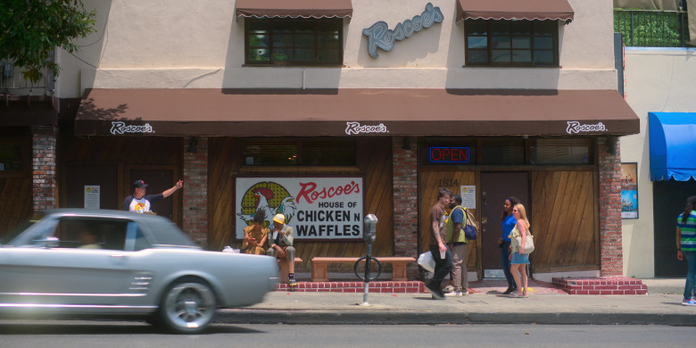 Roscoe's Chicken & Waffles Restaurants in Swagger S02E08 "Journey and Destination" (2023) - 389375