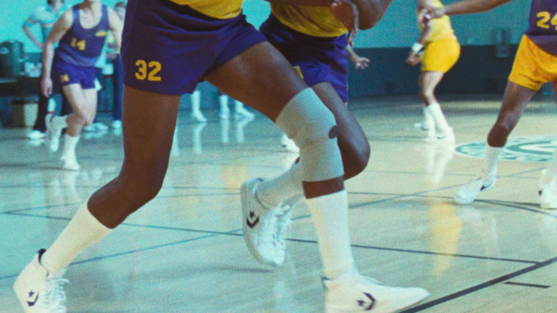 Converse Sneakers in Winning Time: The Rise of the Lakers Dynasty S02E02 "The Magic Is Back" (2023) - 389621