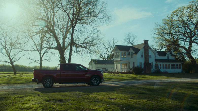 Chevrolet Silverado Red Car in Reservation Dogs S03E03 "Deer Lady" (2023) - 388265