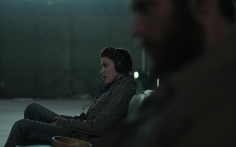 Sennheiser Headphones in Special Ops: Lioness S01E07 "Wish the Fight Away" (2023)
