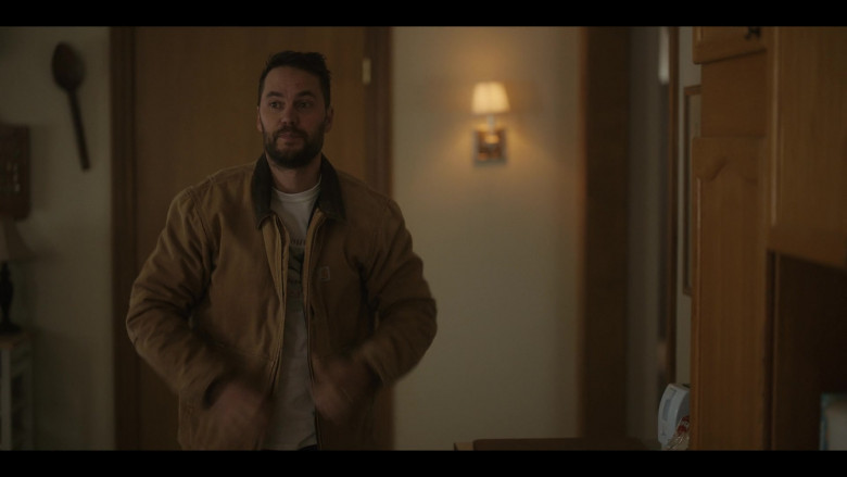 Carhartt Men's Jacket Worn by Taylor Kitsch as Glen Kryger in Painkiller S01E04 "I Believed?" (2023) - 388448