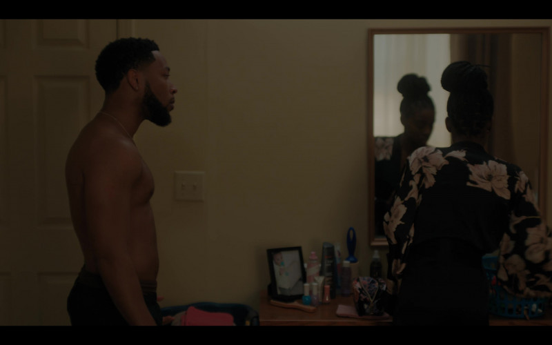 #196 – The Chi Season 6 Episode 1 (Timecode – H00M03S15)