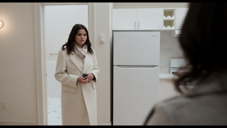 Frigidaire Refrigerator in Only Murders in the Building S03E04 "The White Room" (2023) - 393877