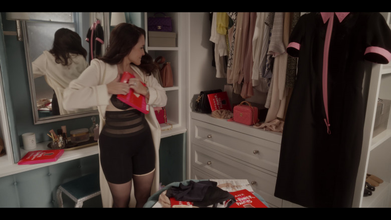 SPANX Higher Power Panties of Kristin Davis as Charlotte York Goldenblatt in And Just Like That... S02E08 "A Hundred Years Ago" (2023) - 387287