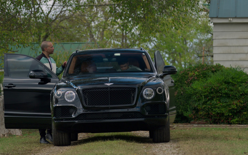 Bentley Bentayga Black Car in Swagger S02E07 "Homecoming" (2023)