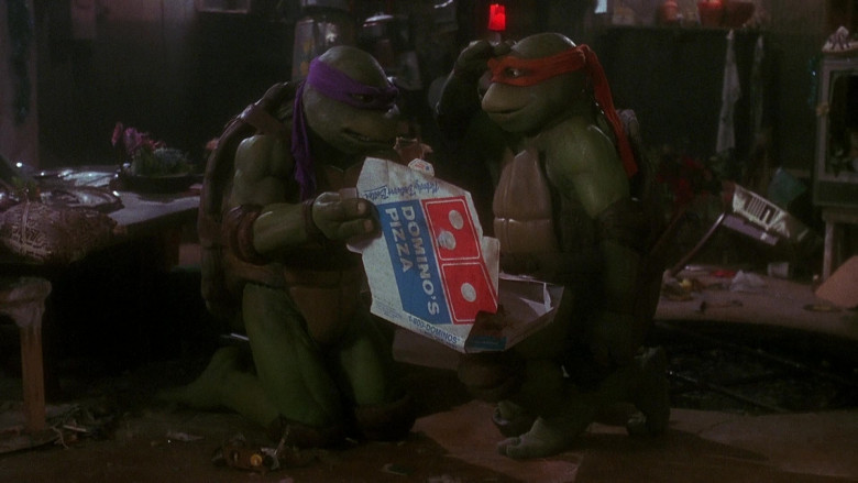 Domino's Pizza in Teenage Mutant Ninja Turtles (1990) - 394590