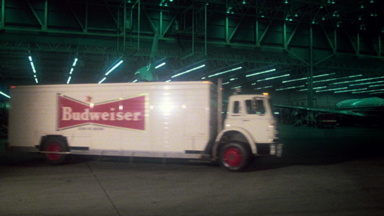Budweiser Beer Truck in Airplane! (1980) - 390501
