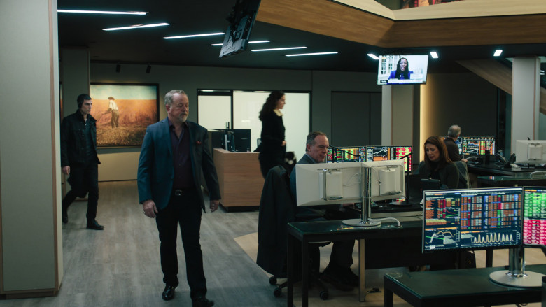 Bloomberg Terminal Machines in Billions S07E01 "Tower of London" (2023) - 389084