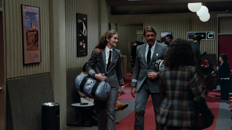 The North Face Bag of Julie Hagerty as Elaine Dickinson in Airplane II: The Sequel (1982) - 390692