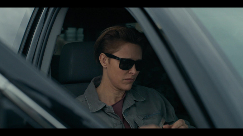 Ray-Ban Wayfarer Sunglasses Worn by Jill Wagner as Bobby in Special Ops: Lioness S01E05 "Truth Is the Shrewdest Lie" (2023) - 389735