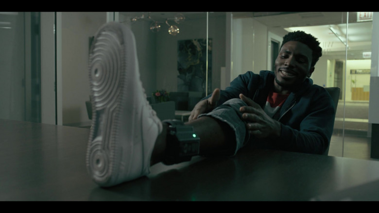 Nike Sneakers in Justified: City Primeval S01E04 "Kokomo" (2023) - 386849