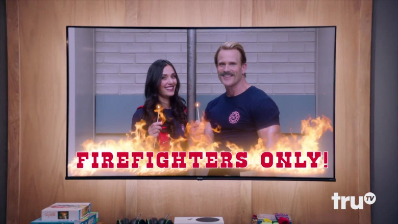 Hisense TV in Tacoma FD S04E10 "Firefighters Only" (2023) - 405879