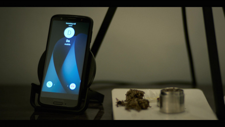 Motorola Smartphone in Power Book IV: Force S02E01 "Tommy's Back" (2023) - 397775