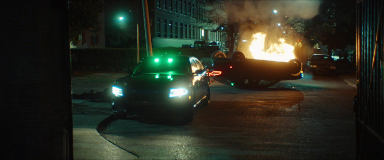 Dodge Charger Cars in Gen V S01E01 "God U." (2023) - 408569