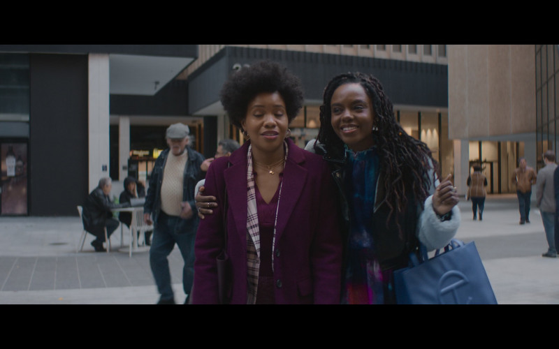 #1116 – The Other Black Girl Season 1 Episode 5 (Timecode – H00M18S35)