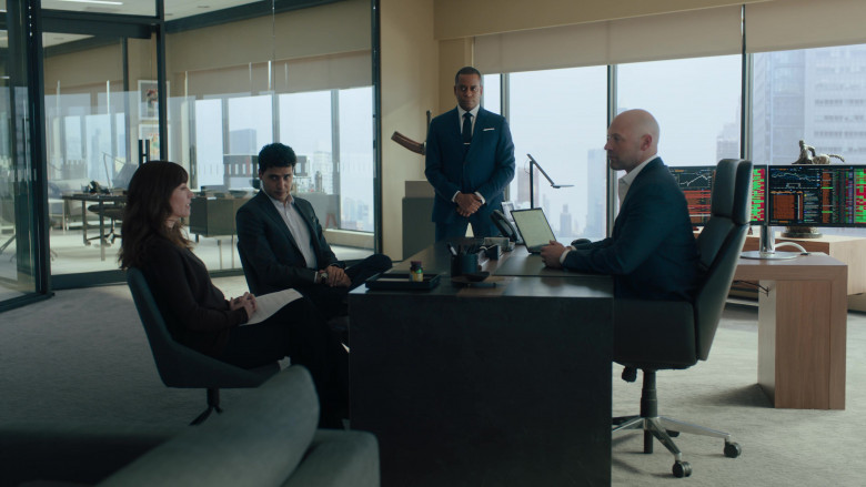 Bloomberg Terminals in Billions S07E06 "The Man in the Olive Drab T-Shirt" (2023) - 402392