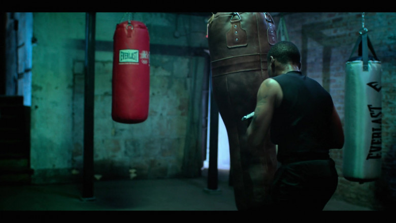 Everlast Punching Bags in Power Book IV: Force S02E02 "Great Consequence" (2023) - 399888