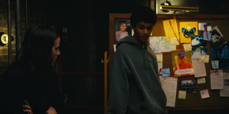 Carhartt Hoodie Worn by Jaden Michael as Mickey Bolitar in Harlan Coben's Shelter S01E08 "Found" (2023) - 405687