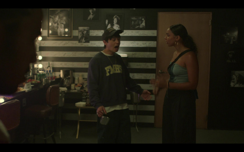 Perrier Cans and Fiji Water Bottles in Neon S01E02 "Opening Up" (2023)