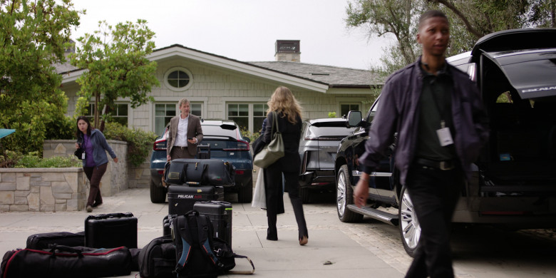Volvo C40 Car, Pelican Air Case and Cadillac Lyriq Grey SUV in The Morning Show S03E06 "The Stanford Student" (2023) - 412758