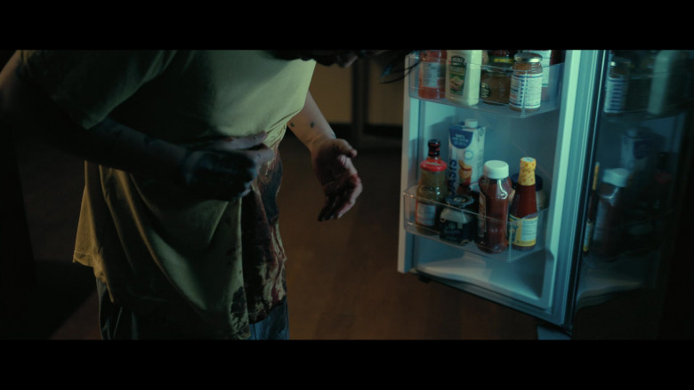 Heinz and Oasis Juice in The Fall of the House of Usher S01E03 "Murder in the Rue Morgue" (2023) - 413366