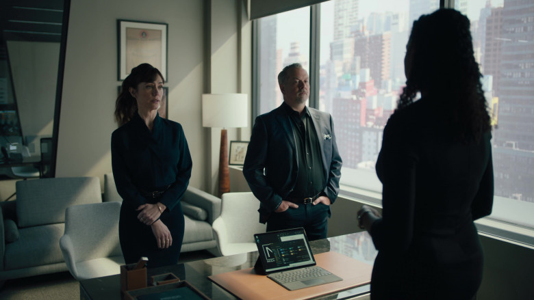 Microsoft Surface Tablet and Windows 11 OS in Billions S07E10 "Enemies List" (2023) - 415804