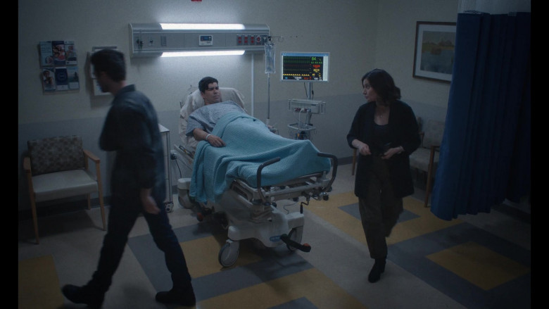 Hill-Rom Hospital Bed in American Horror Stories S03E04 "Organ" (2023) - 421339