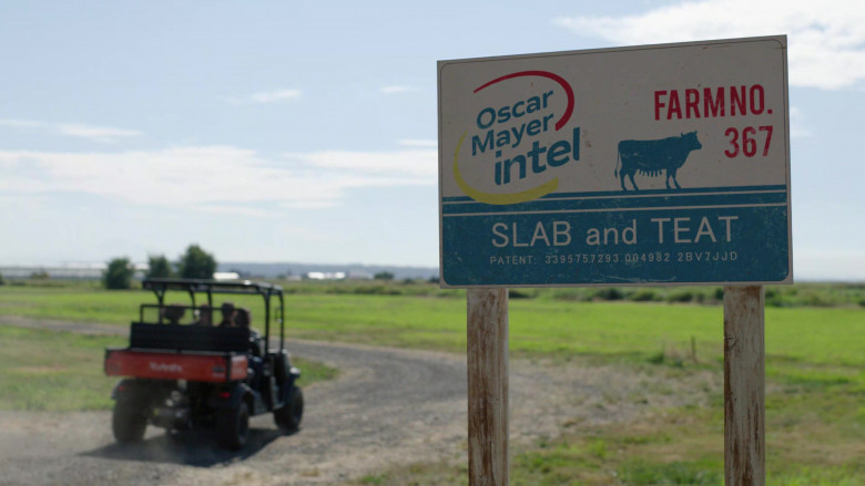 Oscar Mayer Intel Farm in Upload S03E02 "Strawberry" (2023) - 418707