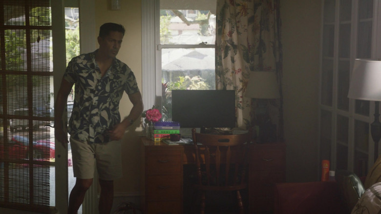 LG PC Monitor in Magnum P.I. S05E11 "Hit and Run" (2023) - 410684