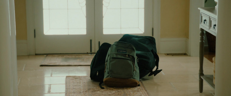 JanSport Green Backpack of Ty Simpkins in The Re-Education of Molly Singer (2023) - 409601