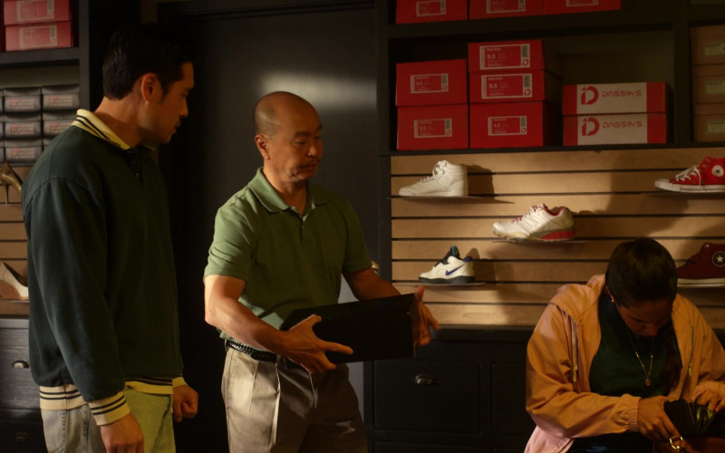 Nike and Converse Shoes in Quantum Leap S02E05 "One Night in Koreatown" (2023)