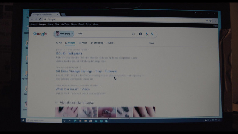 Microsoft Windows OS, Chrome Browser, Skype and Google WEB Search Engine in A Murder at the End of the World S01E02 "Chapter 2: The Silver Doe" (2023) - 430652