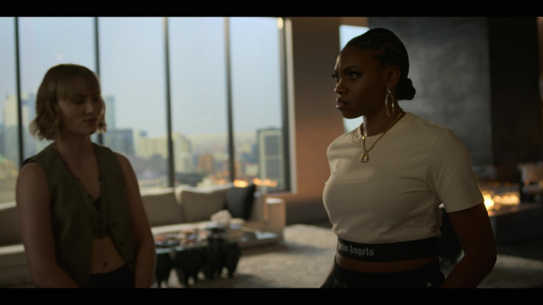 Palm Angels Crop Top in Power Book IV: Force S02E09 "No Loose Ends" (2023) - 425234