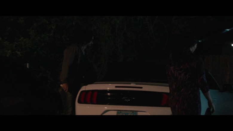 Ford Mustang Car in The Curse S01E02 "Pressure's Looking Good So Far" (2023) - 433079