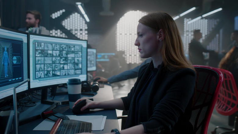 Samsung Computer Monitors in Upload S03E08 "Flesh and Blood" (2023) - 430109