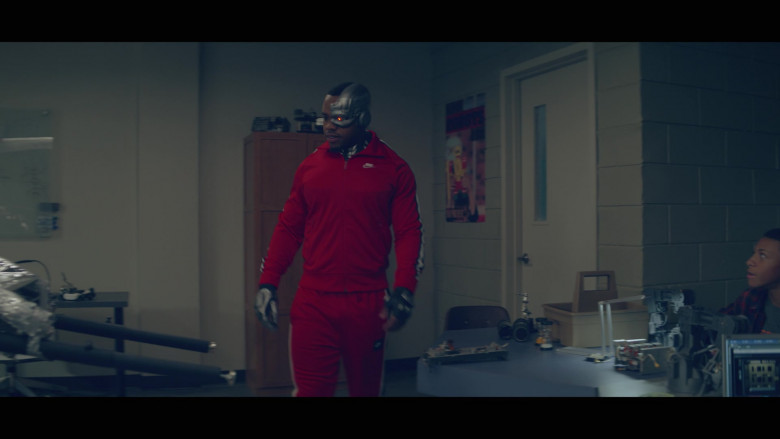 Nike Red Tracksuit Worn by Joivan Wade as Victor "Vic" Stone / Cyborg in Doom Patrol S04E11 "Portal Patrol" (2023) - 423940