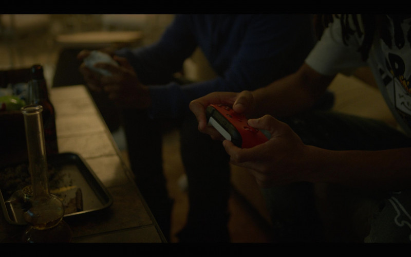 Xbox Controllers in Power Book IV: Force S02E09 "No Loose Ends" (2023)