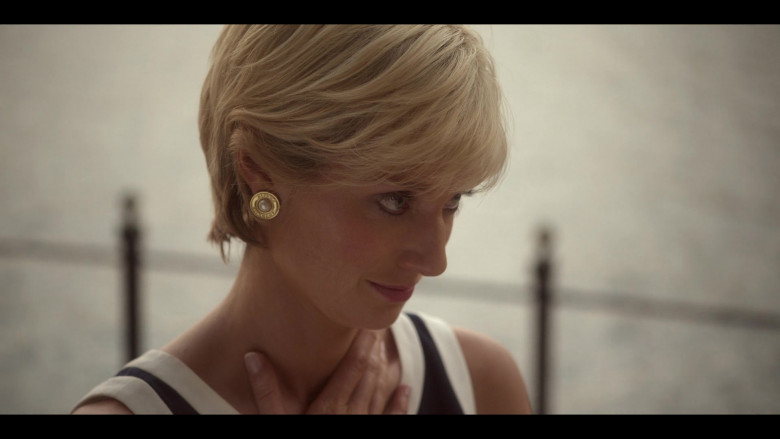 Givenchy Earrings of Elizabeth Debicki as Princess Diana in The Crown S06E01 "Persona Non Grata" (2023) - 432826