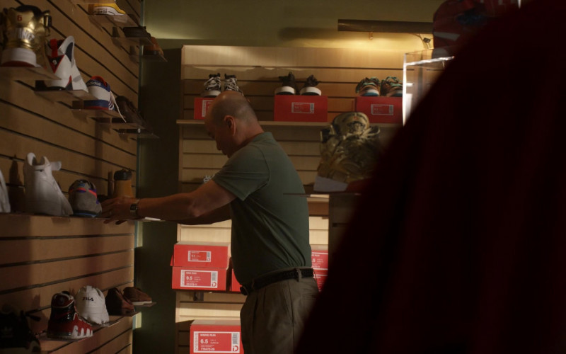 Converse, Fila and Adidas Shoes in Quantum Leap S02E05 "One Night in Koreatown" (2023)