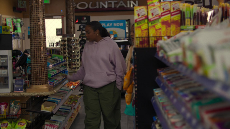 Lay's Chips and Slim Jim Snacks in Rap Sh!t S02E03 "Rough Road" (2023) - 430810