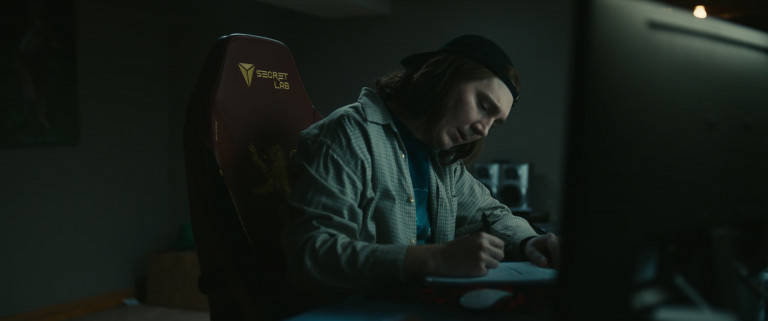 Secretlab Gaming Chair Of Paul Dano As Keith Gill In Dumb Money (2023)