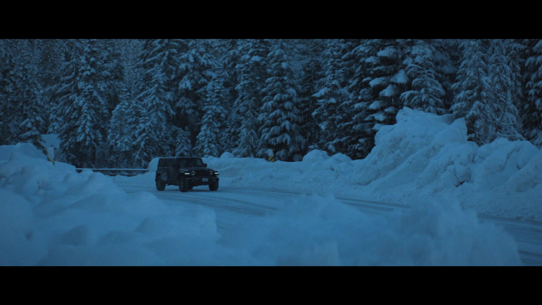 Jeep Wrangler SUV in Goosebumps S01E08 "You Can't Scare Me" (2023) - 425360