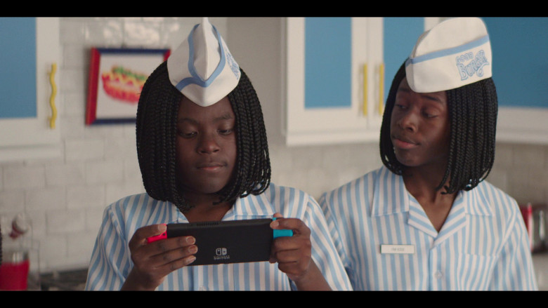 Nintendo Switch Video Game Console in Good Burger 2 (2023) - 434505