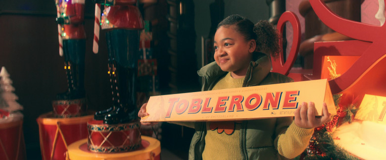 Toblerone Chocolate in Candy Cane Lane (2023) - 438259