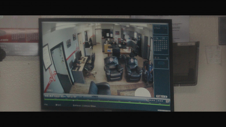 Samsung Monitor in The Curse S01E06 "The Fire Burns On" (2023) - 448152